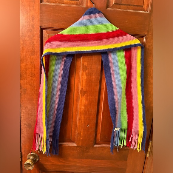 JOE BOXER Soft knit Rainbow fringe scarf. One size fits all - Picture 5 of 6